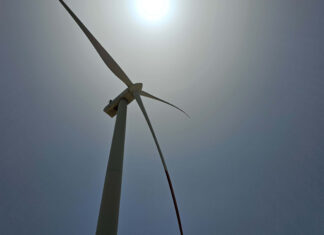 🌬️ La energía del viento: un viaje al corazón del desierto Wayúu en La Guajira