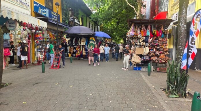 Carabobo: donde el comercio late al ritmo de Medellín 🏙️🛍️